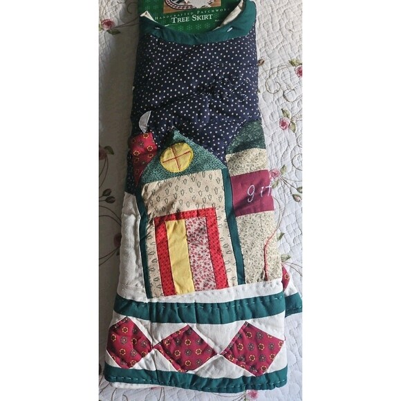 Sarah Peabody's Quilted Patchwork Christmas Tree Skirt Country Farmhouse NWT - Picture 1 of 5